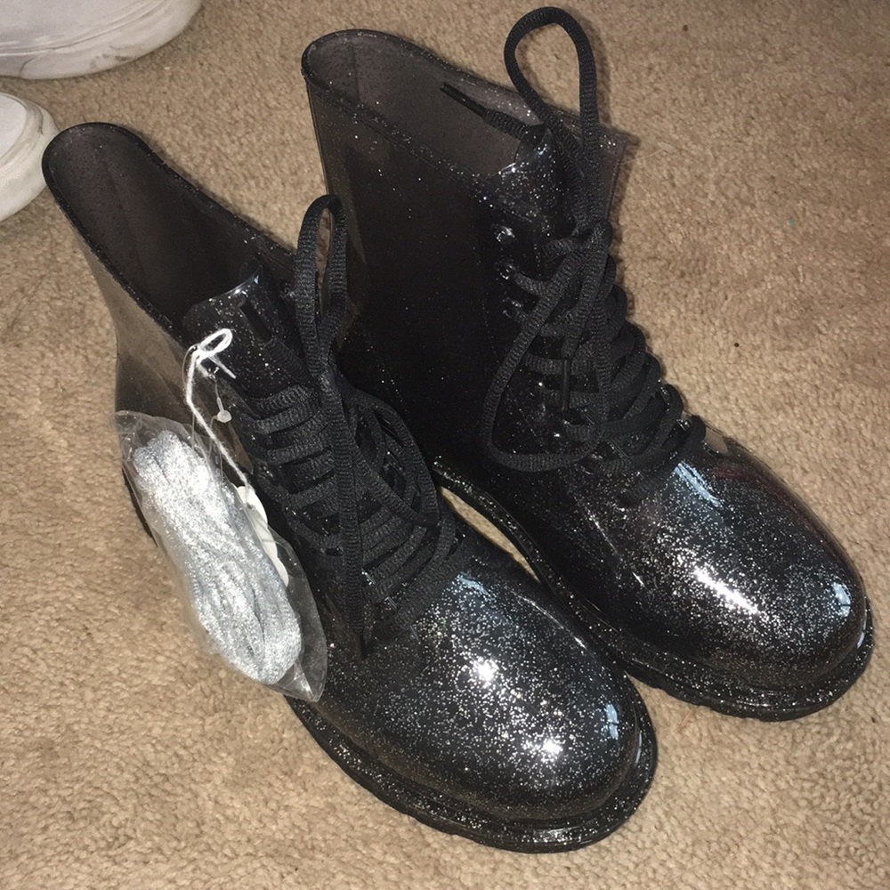 Sparkly Rainboots from Urban Outfitters!